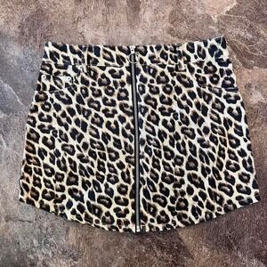 Forever 21 Cream black leopard cheetah denim jean mini skirt size M with pockets